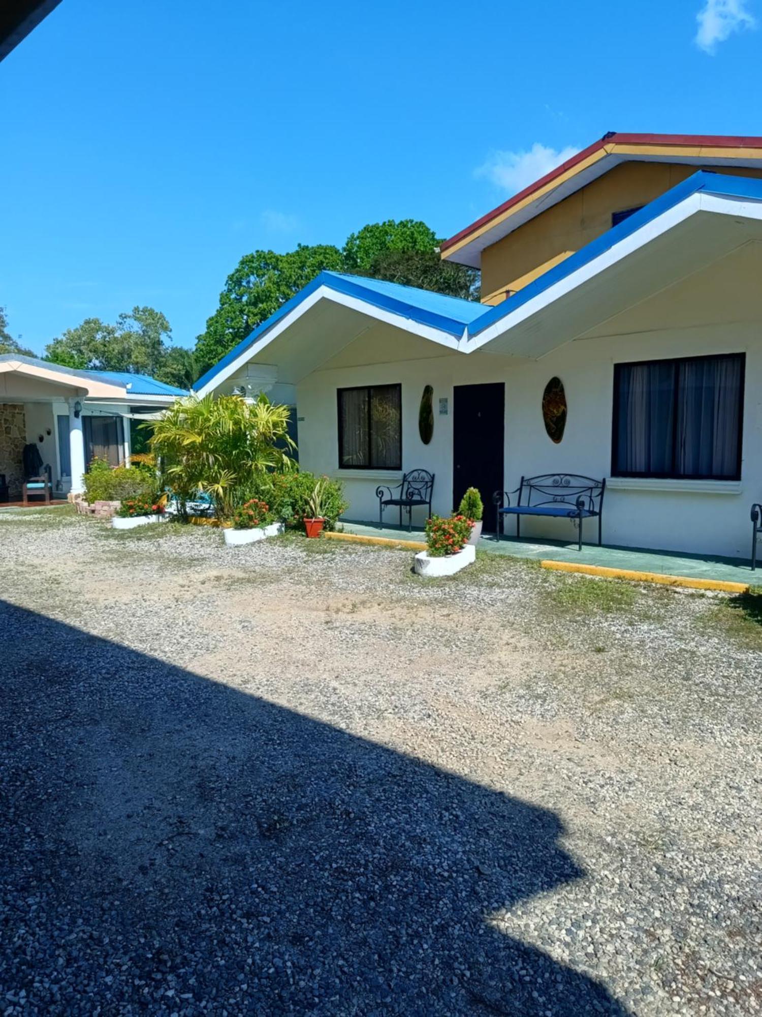 Hospedaje La Galerie Ciudad Cortés Exterior foto